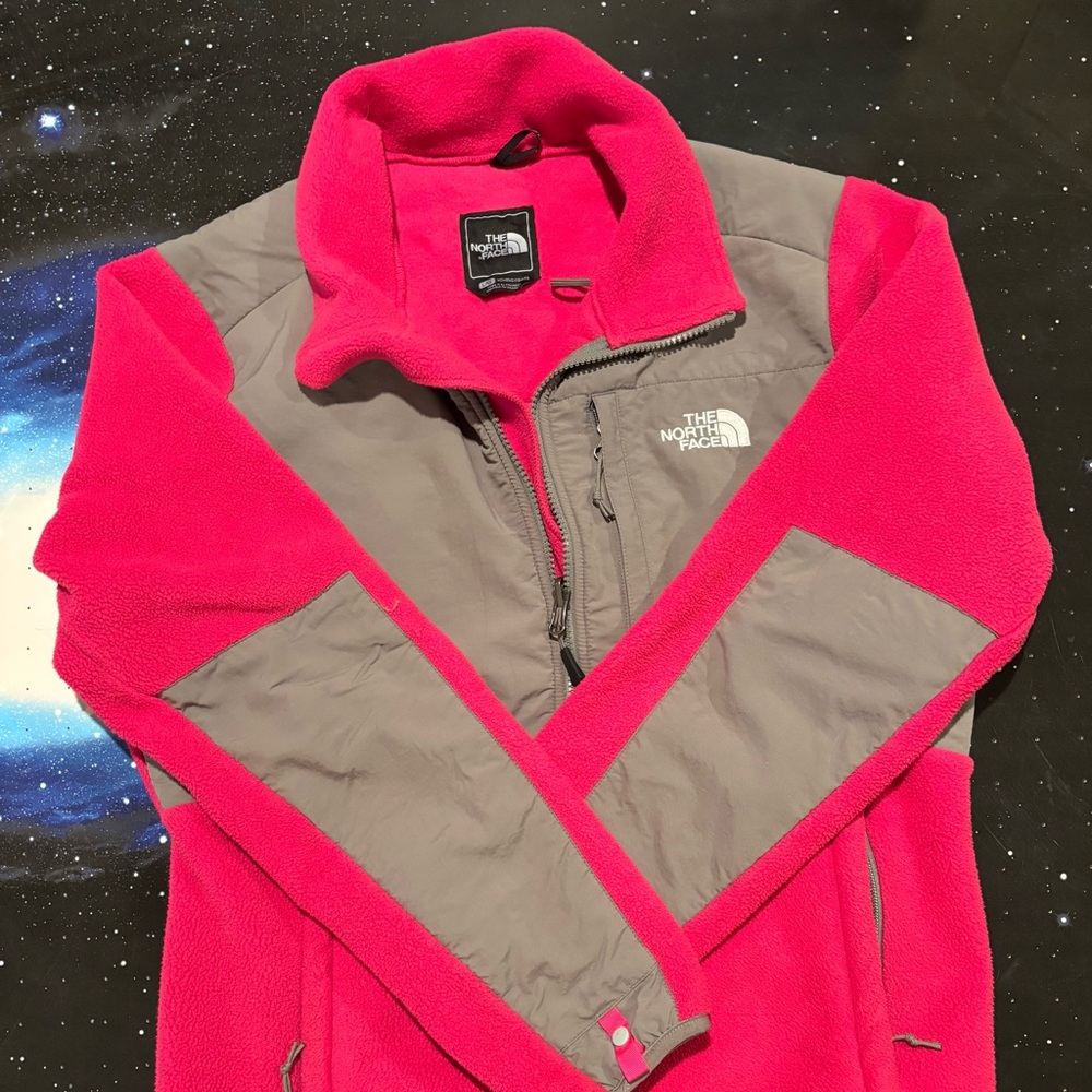 North Face women’s L zip up sweatshirt